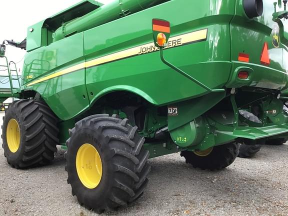 Image of John Deere S760 equipment image 4