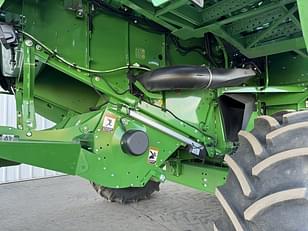 Main image John Deere S760 19