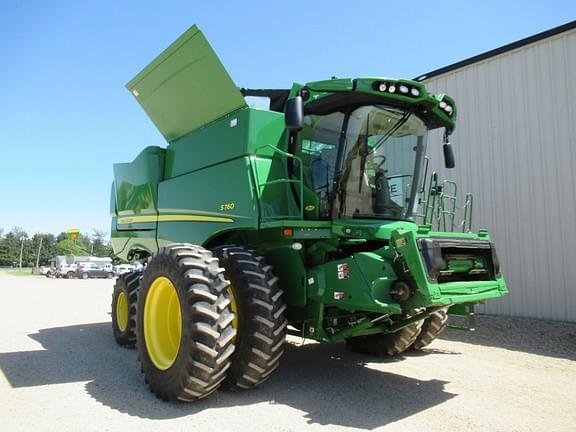 Image of John Deere S760 Primary image