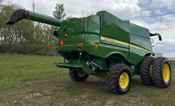 Image of John Deere S760 equipment image 2