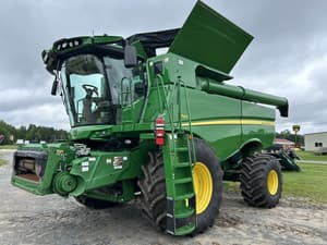 2023 John Deere S760 Image