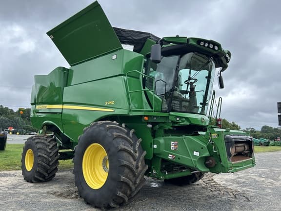 Image of John Deere S760 equipment image 1
