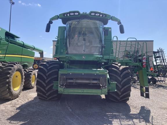 Image of John Deere S760 equipment image 2