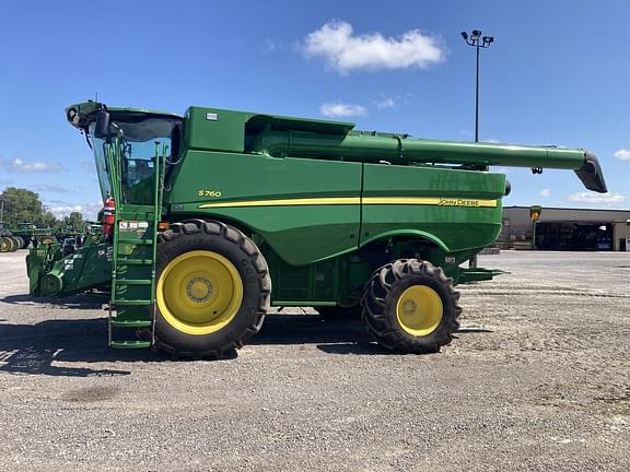 Image of John Deere S760 equipment image 1