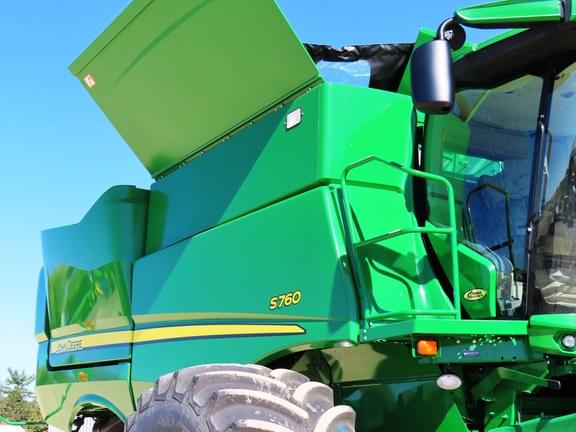 Image of John Deere S760 equipment image 4