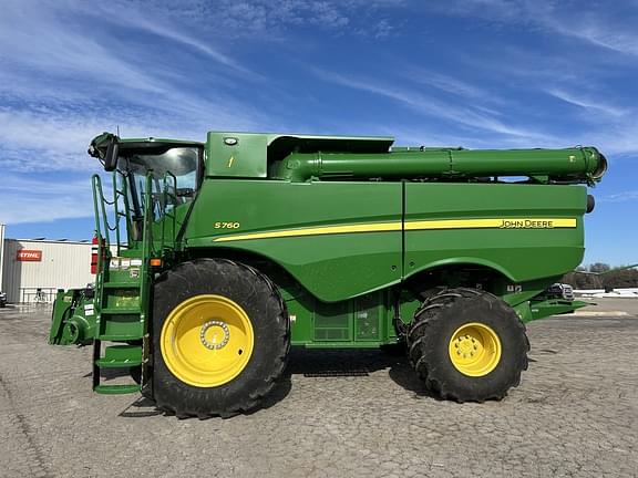 Image of John Deere S760 equipment image 1
