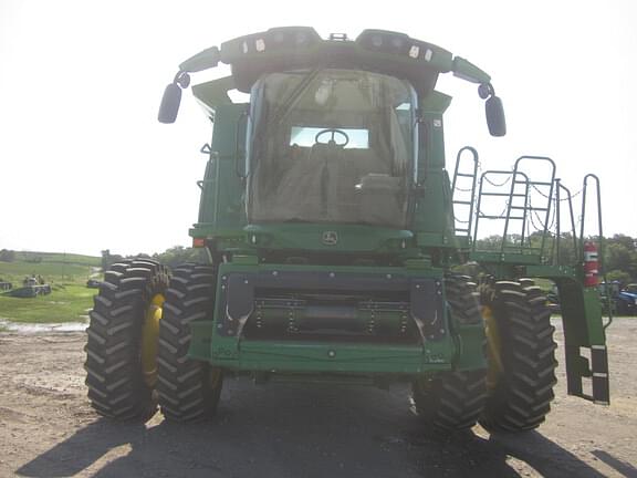 Image of John Deere S760 equipment image 4