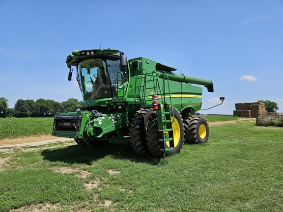 Image of John Deere S760 equipment image 3