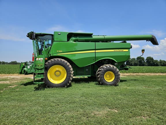 Image of John Deere S760 equipment image 4