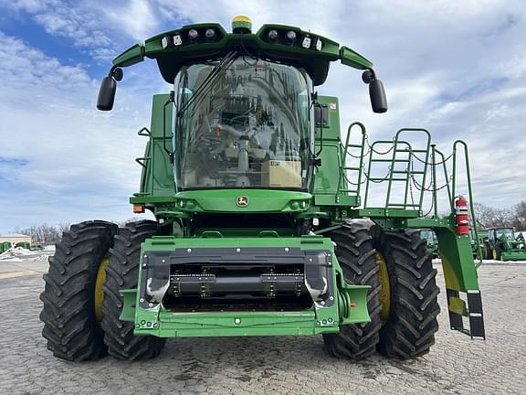 Image of John Deere S760 equipment image 2