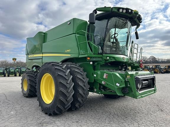 Image of John Deere S760 equipment image 3