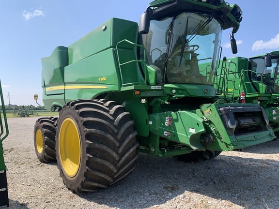 Main image John Deere S760