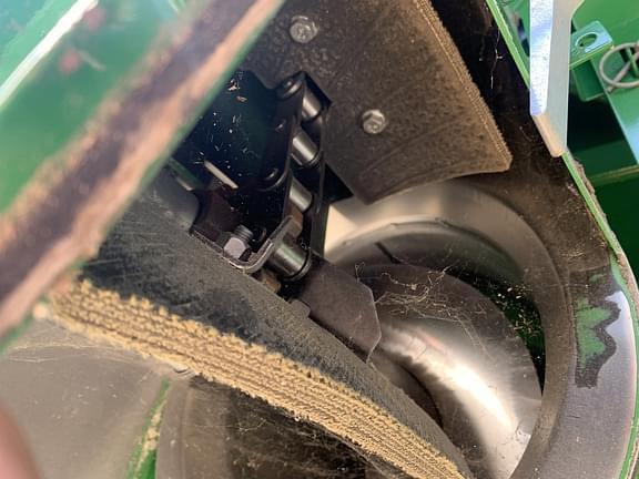 Image of John Deere S760 equipment image 3
