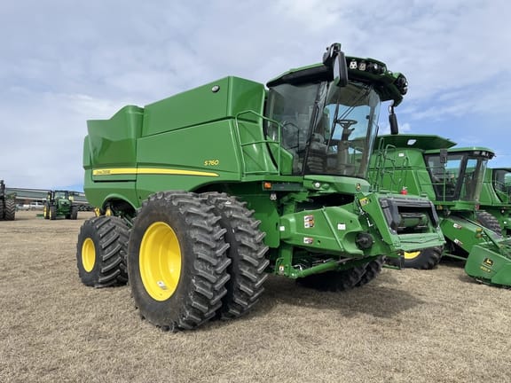 Main image John Deere S760