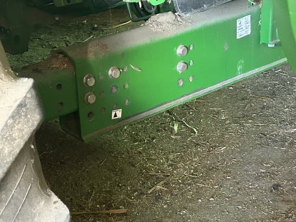 Image of John Deere S760 equipment image 4