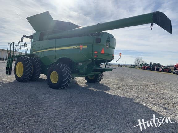 Image of John Deere S760 equipment image 4