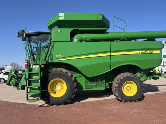 Image of John Deere S760 equipment image 3
