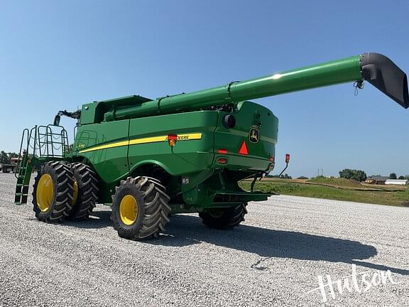 Image of John Deere S770 equipment image 3