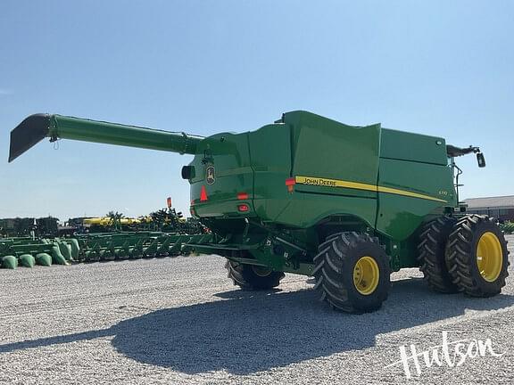 Image of John Deere S770 equipment image 2