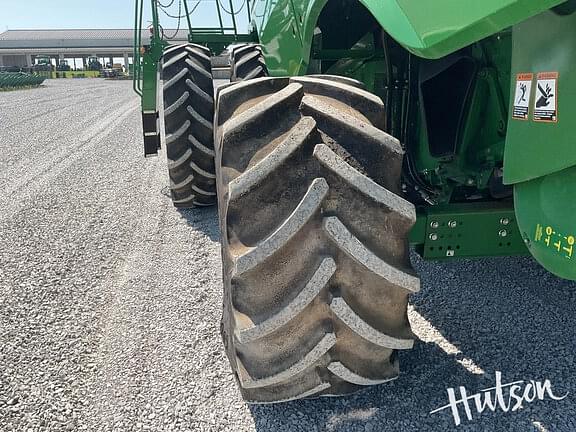 Image of John Deere S770 equipment image 4