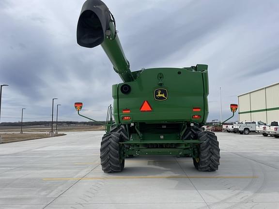 Image of John Deere S770 equipment image 4