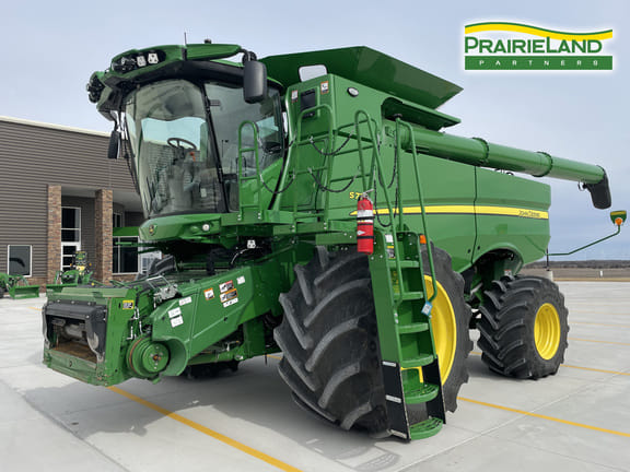 Main image John Deere S770