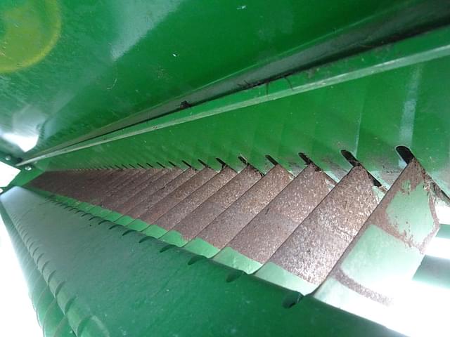 Image of John Deere S770 equipment image 3