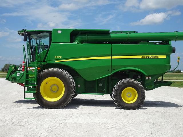 Image of John Deere S770 equipment image 3