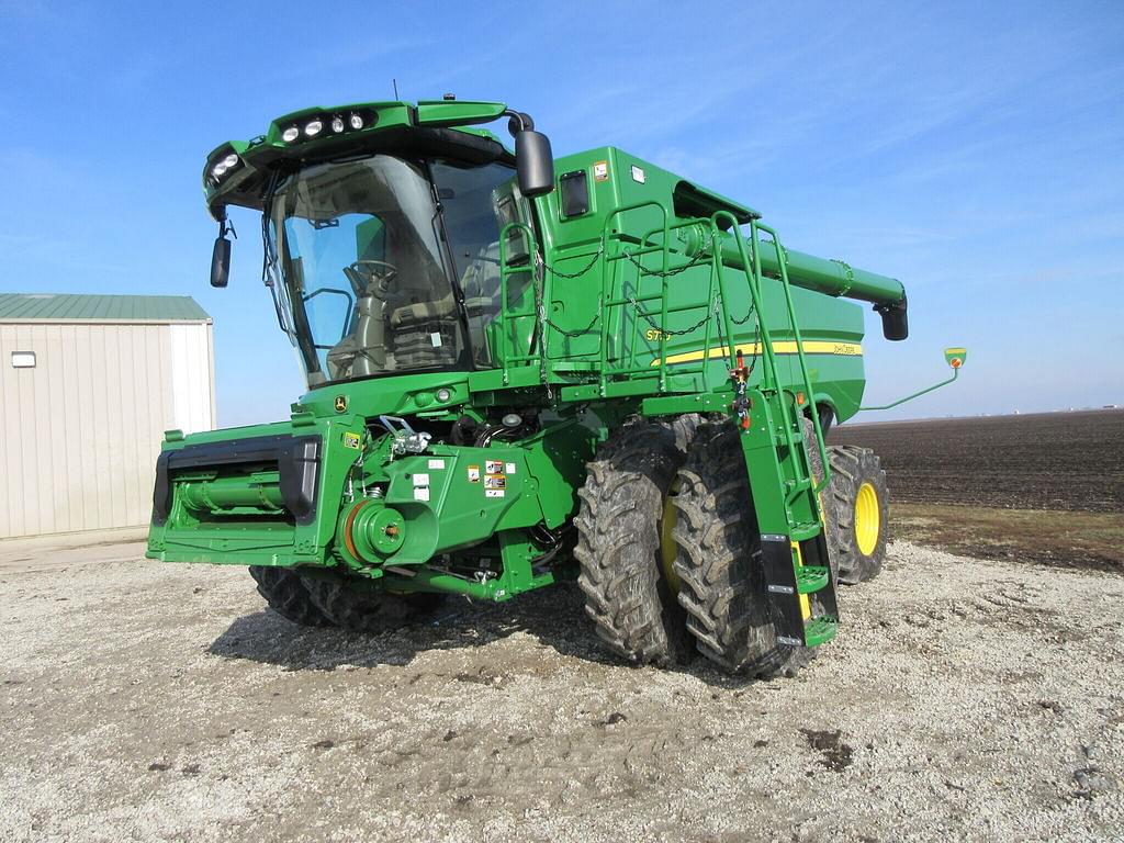 Image of John Deere S770 Primary image