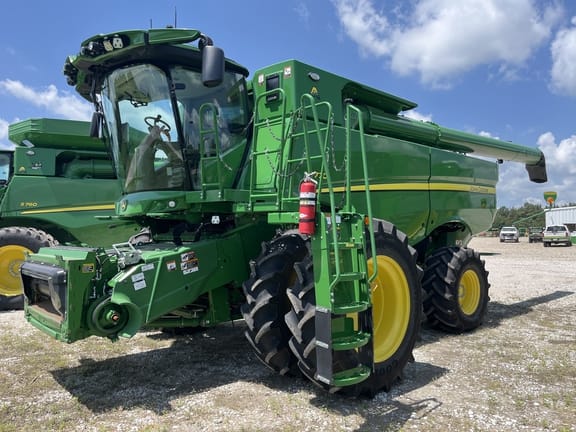2023 John Deere S770 Equipment Image0