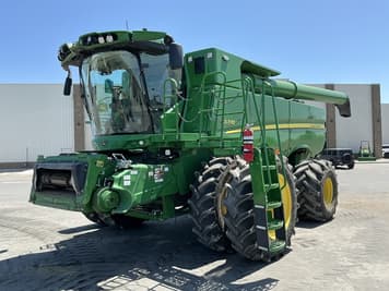 Main image John Deere S770