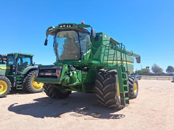 2023 John Deere S770 Equipment Image0