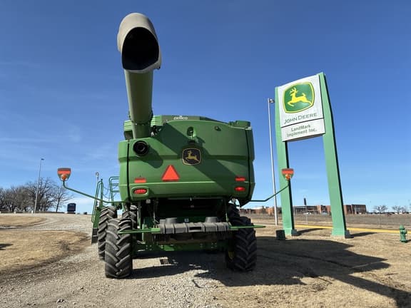 Image of John Deere S770 equipment image 2