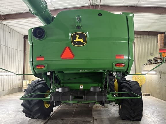 Image of John Deere S770 equipment image 3