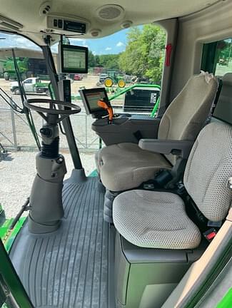 Image of John Deere S770 equipment image 4