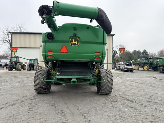 Image of John Deere S770 equipment image 2