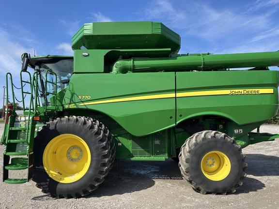 Image of John Deere S770 equipment image 3
