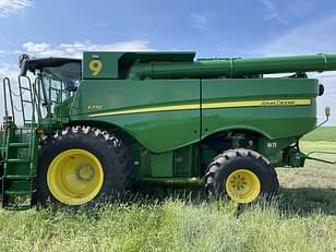 Main image John Deere S770 6