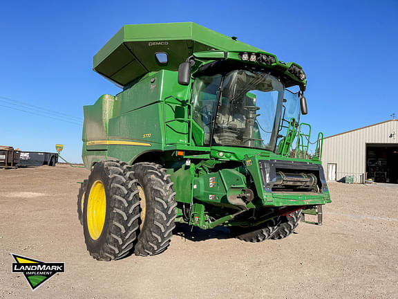 Image of John Deere S770 equipment image 2