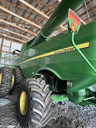 Image of John Deere S770 equipment image 2