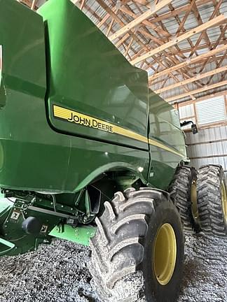 Image of John Deere S770 equipment image 3