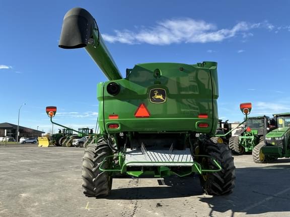 Image of John Deere S770 equipment image 3