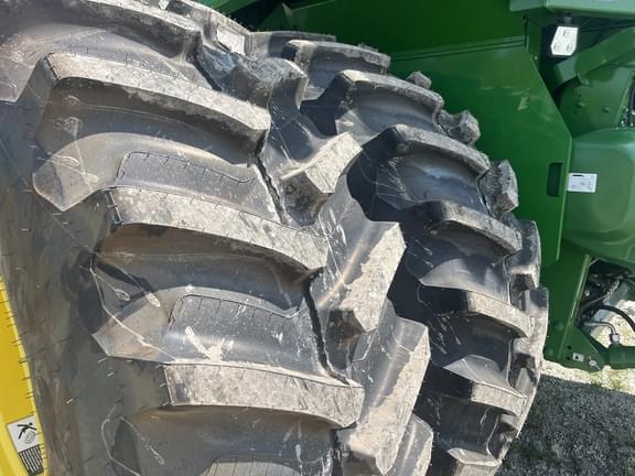 Image of John Deere S770 equipment image 4