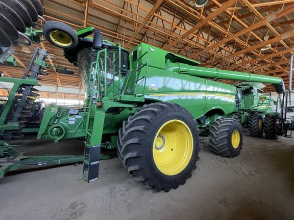 Image of John Deere S770 Primary image
