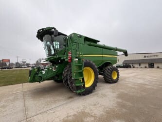 2023 John Deere S770 Equipment Image0