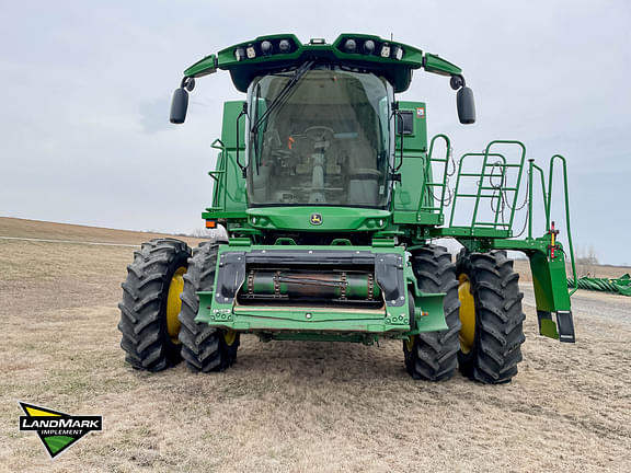 Image of John Deere S770 equipment image 1