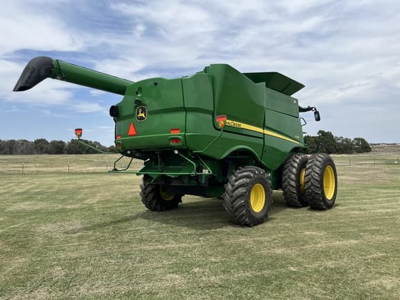 Image of John Deere S770 equipment image 4