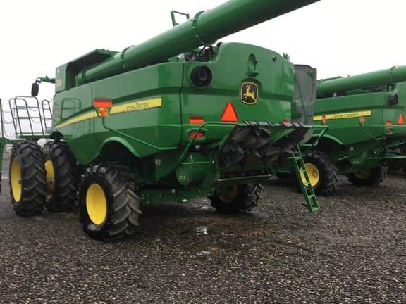 Image of John Deere S770 equipment image 2