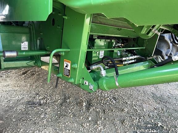 Image of John Deere S770 equipment image 2