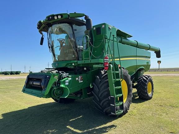 Image of John Deere S770 equipment image 4